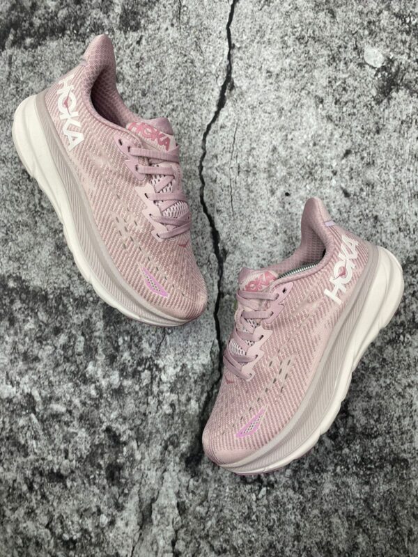 Hoka One Clifton 9 Rosa