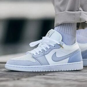 Nike Air Jordan 1 Low Paris