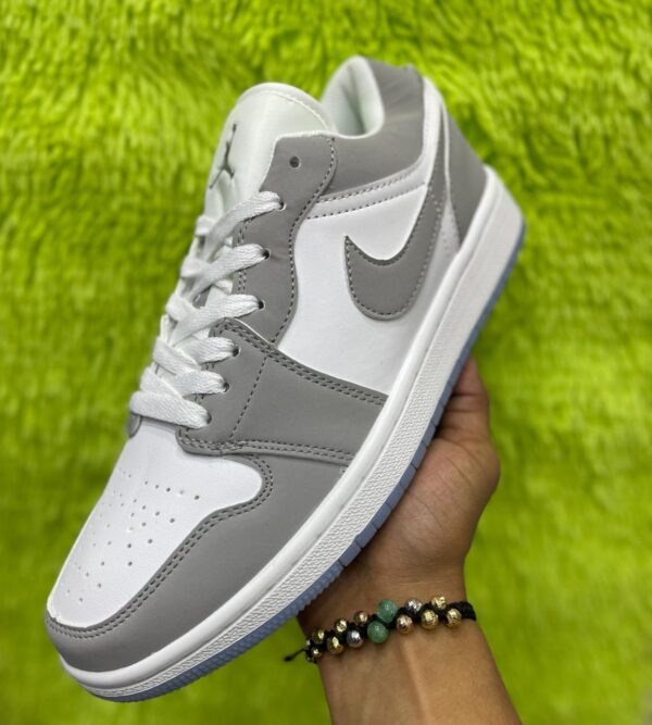 Nike Air Jordan 1 Low Wolf Grey