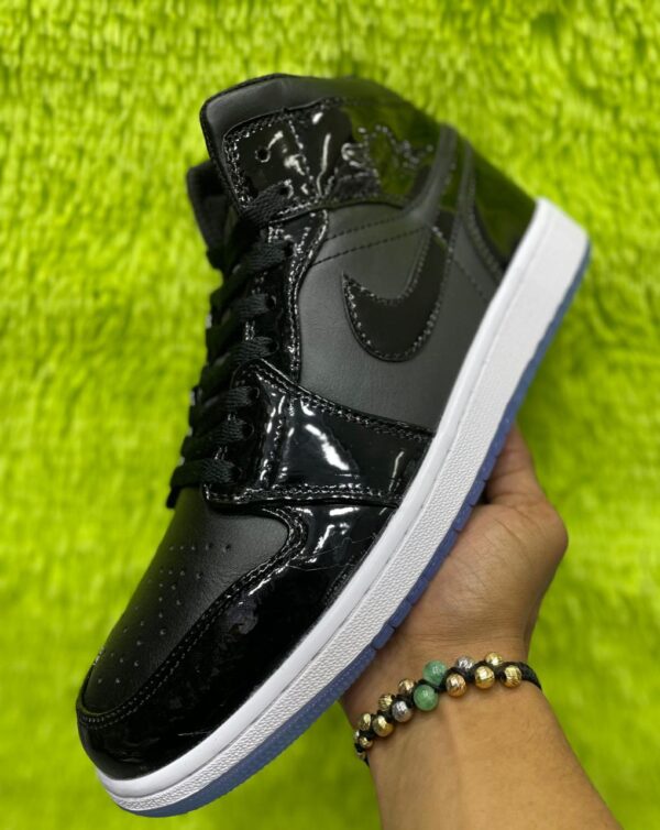 Nike Air Jordan 1 Mid SE Black Patent