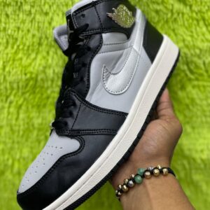 Nike Air Jordan 1 Mid SE Silver Metallic