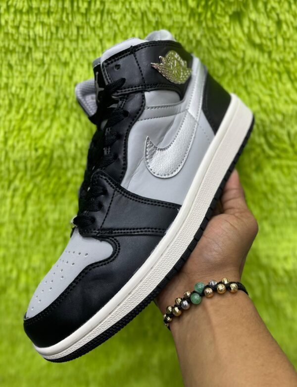 Nike Air Jordan 1 Mid SE Silver Metallic